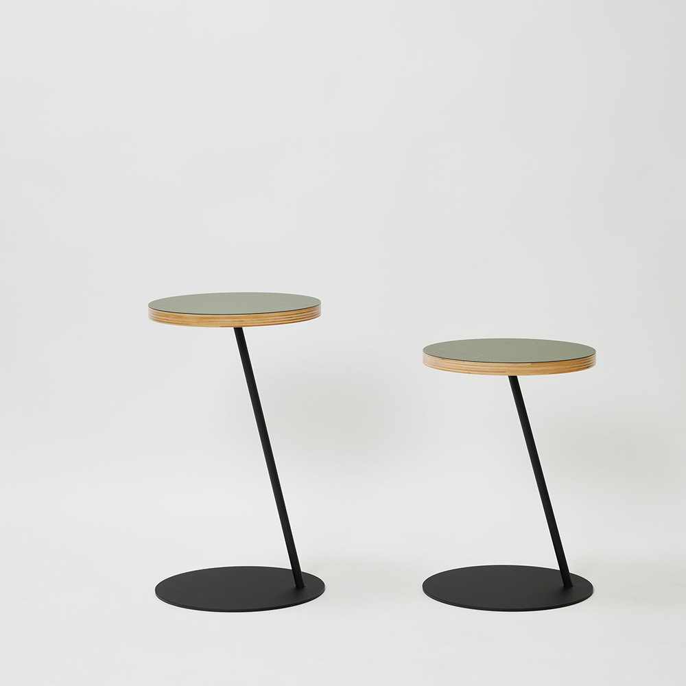 Circle side table φ350×H600〈サイドテーブル〉/ olive×black