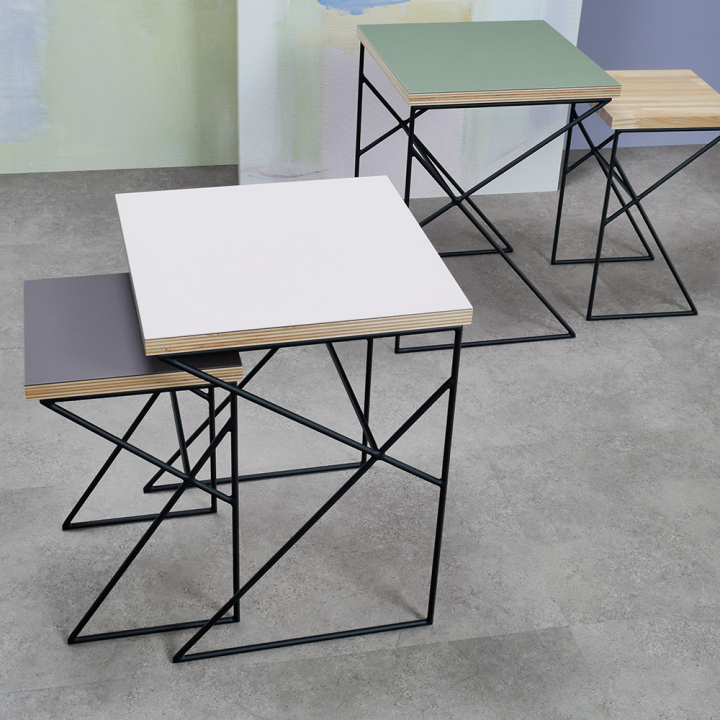 Square  side table W300×D300×H500〈サイドテーブル〉/ olive×white